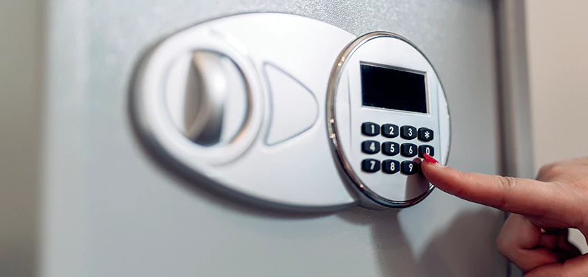 Jewelry Safe Cracking in Cameron Park, California